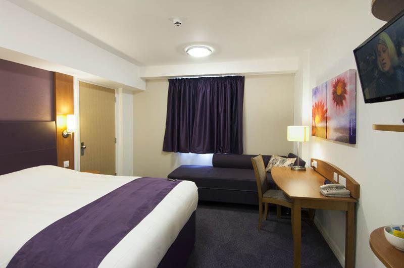 Premier Inn Ipswich South Экстерьер фото